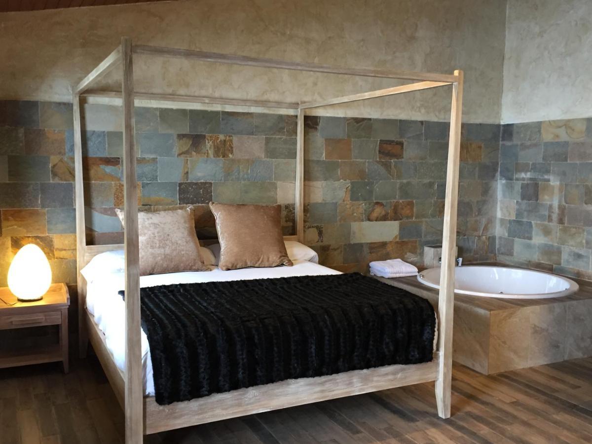 La Aldea Sonada Hotel Овиедо Екстериор снимка