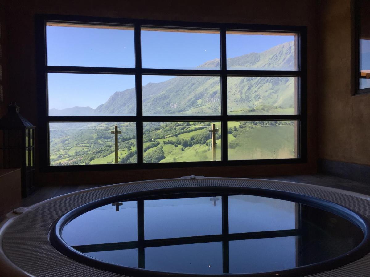 La Aldea Sonada Hotel Овиедо Екстериор снимка