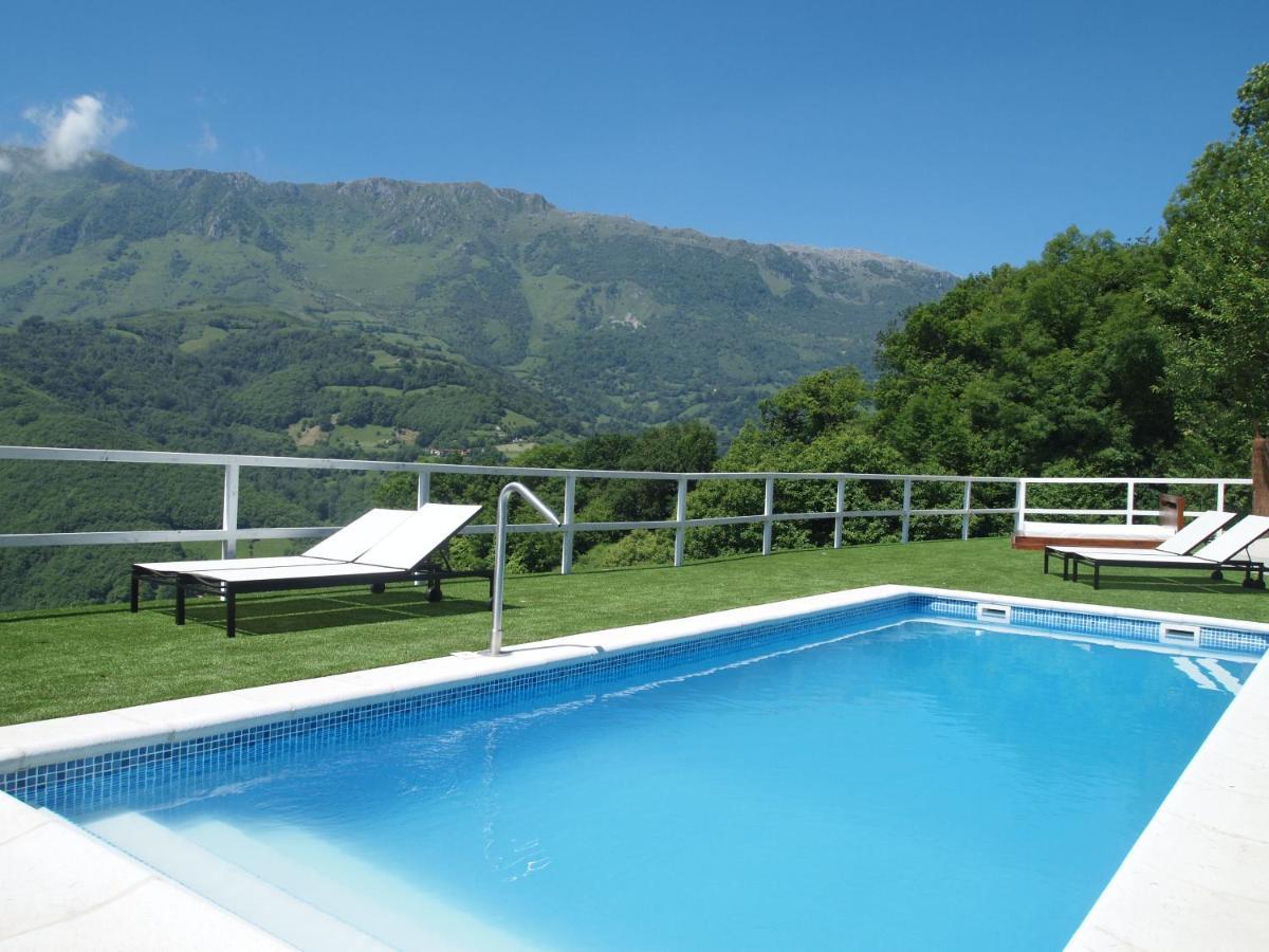 La Aldea Sonada Hotel Овиедо Екстериор снимка