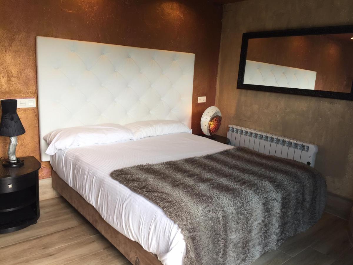 La Aldea Sonada Hotel Овиедо Екстериор снимка